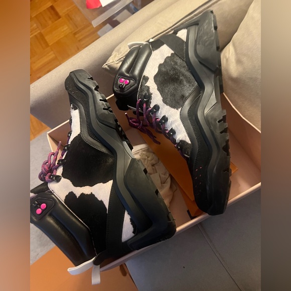 Louis Vuitton Millenium Ankle Boot , black & pink Size 9 - Picture 10 of 10